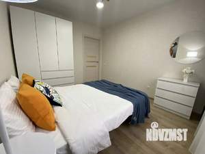 1-к квартира, посуточно, 35м2, 10/18 этаж