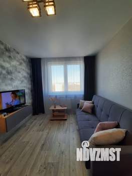 1-к квартира, посуточно, 35м2, 18/25 этаж