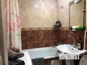 1-к квартира, посуточно, 32м2, 4/5 этаж