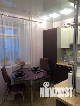 1-к квартира, посуточно, 38м2, 3/10 этаж