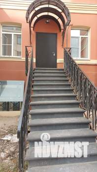 Студия квартира, посуточно, 32м2, 1/4 этаж