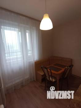 1-к квартира, посуточно, 35м2, 4/25 этаж