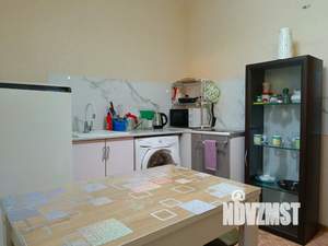 1-к квартира, посуточно, 42м2, 8/10 этаж