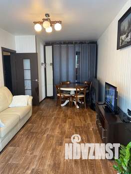 1-к квартира, посуточно, 40м2, 4/6 этаж