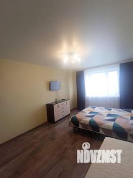 1-к квартира, посуточно, 40м2, 22/27 этаж