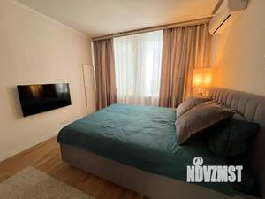 1-к квартира, посуточно, 34м2, 7/10 этаж