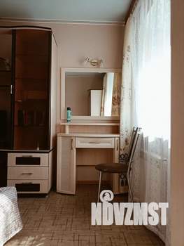 1-к квартира, посуточно, 35м2, 1/12 этаж