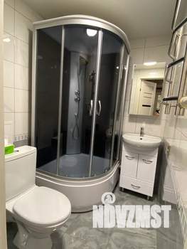 2-к квартира, посуточно, 42м2, 2/5 этаж