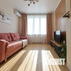 2-к квартира, посуточно, 50м2, 3/25 этаж