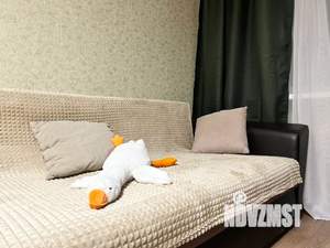 1-к квартира, посуточно, 33м2, 2/5 этаж