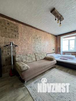 1-к квартира, посуточно, 35м2, 8/8 этаж