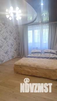 2-к квартира, посуточно, 55м2, 4/5 этаж