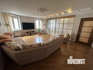 4-к квартира, на длительный срок, 125м2, 5/7 этаж