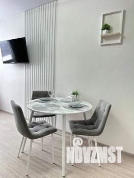 1-к квартира, посуточно, 44м2, 1/1 этаж