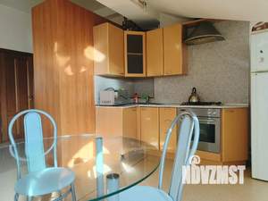 1-к квартира, посуточно, 50м2, 1/1 этаж