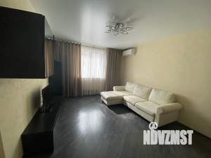 1-к квартира, посуточно, 42м2, 8/10 этаж