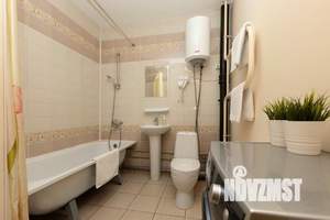 1-к квартира, посуточно, 46м2, 1/1 этаж