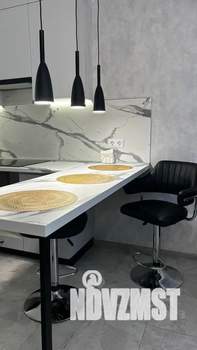 1-к квартира, посуточно, 47м2, 8/18 этаж