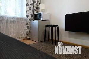 1-к квартира, посуточно, 13м2, 1/5 этаж