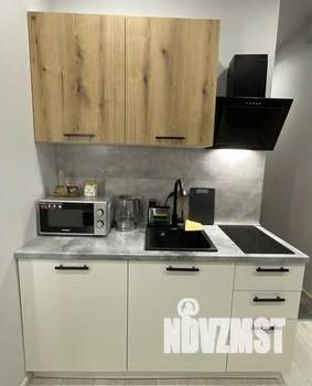 1-к квартира, посуточно, 18м2, 1/1 этаж