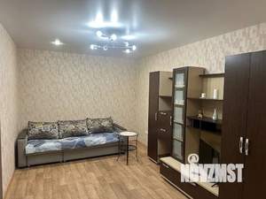 1-к квартира, посуточно, 38м2, 8/9 этаж