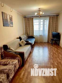 3-к квартира, посуточно, 89м2, 1/1 этаж