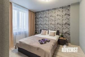 2-к квартира, посуточно, 42м2, 19/25 этаж