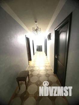 1-к квартира, посуточно, 130м2, 1/1 этаж