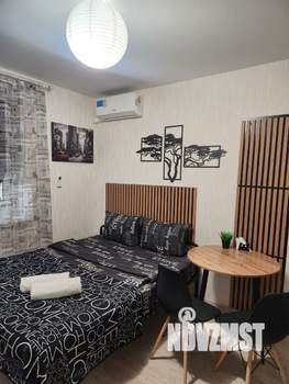 Студия квартира, посуточно, 23м2, 17/17 этаж