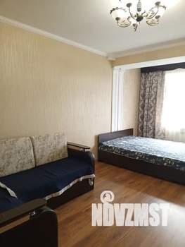 1-к квартира, посуточно, 57м2, 2/6 этаж