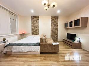 1-к квартира, посуточно, 35м2, 1/1 этаж