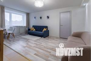 2-к квартира, посуточно, 42м2, 5/7 этаж