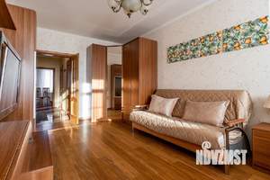 1-к квартира, посуточно, 48м2, 1/1 этаж