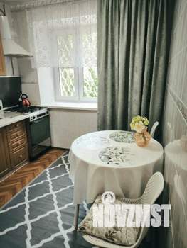 2-к квартира, посуточно, 44м2, 1/1 этаж
