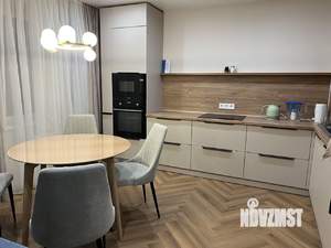 3-к квартира, посуточно, 67м2, 1/9 этаж