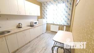 1-к квартира, посуточно, 42м2, 2/23 этаж