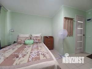 Студия квартира, посуточно, 20м2, 1/5 этаж