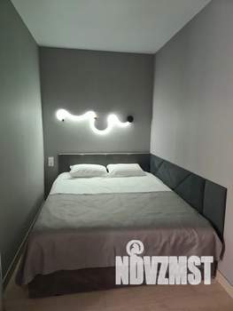 Студия квартира, посуточно, 33м2, 10/18 этаж