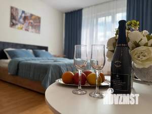 1-к квартира, посуточно, 43м2, 6/17 этаж