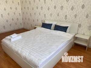 1-к квартира, посуточно, 40м2, 8/10 этаж