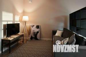 1-к квартира, посуточно, 42м2, 8/12 этаж