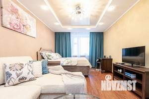 2-к квартира, посуточно, 66м2, 5/10 этаж