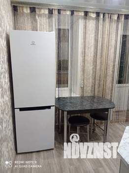 1-к квартира, посуточно, 32м2, 2/5 этаж