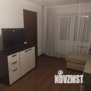 2-к квартира, посуточно, 44м2, 2/5 этаж
