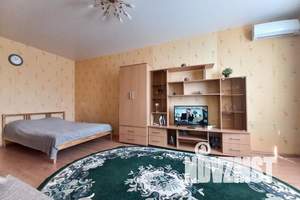 1-к квартира, посуточно, 59м2, 15/18 этаж