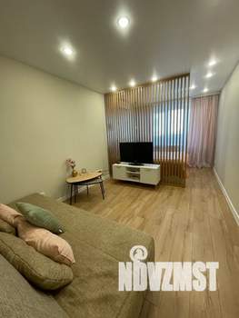 1-к квартира, посуточно, 38м2, 6/9 этаж