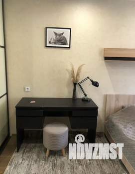 1-к квартира, посуточно, 38м2, 3/10 этаж