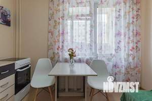 1-к квартира, посуточно, 43м2, 1/1 этаж