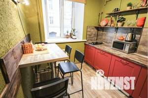 2-к квартира, посуточно, 46м2, 2/3 этаж