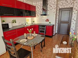 1-к квартира, посуточно, 56м2, 1/1 этаж